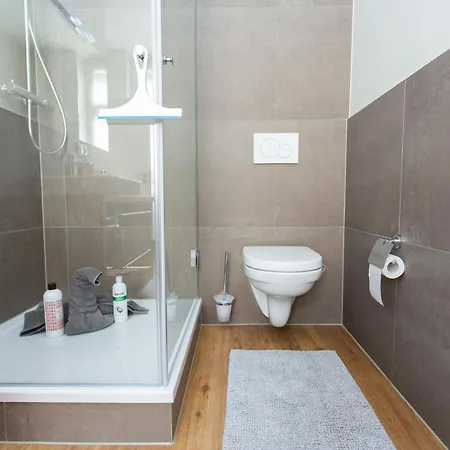 Fullhouse - - F45 - Smarttv - Nespresso דירה *