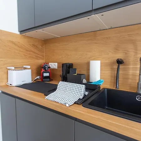 Fullhouse - - F45 - Smarttv - Nespresso דירה *